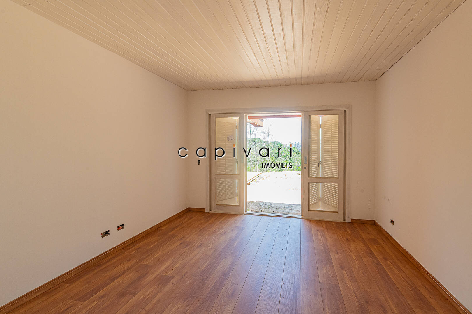 Casa à venda com 3 quartos, 206m² - Foto 11