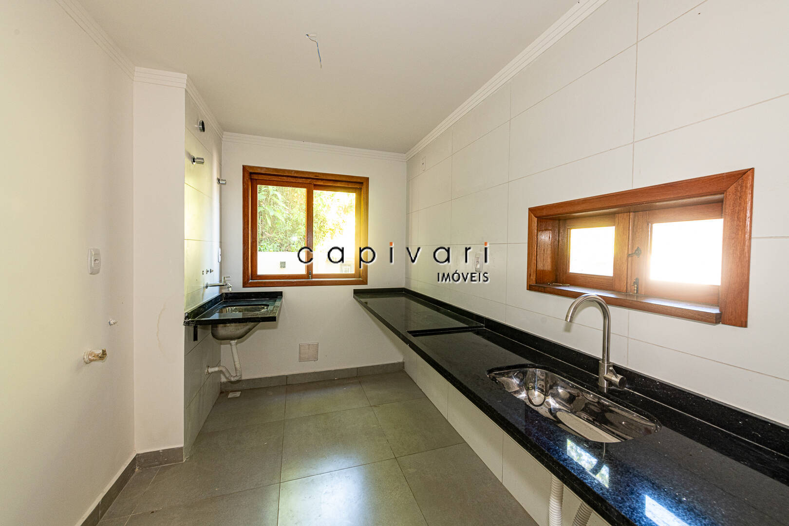 Apartamento à venda com 2 quartos, 68m² - Foto 10